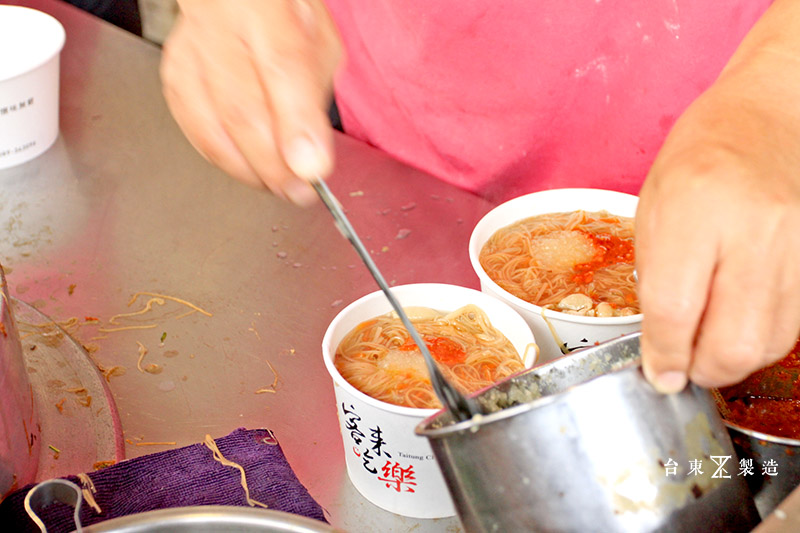 台東市區美食客來吃樂綠豆算蚵仔麵線 (14)