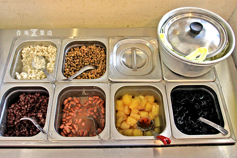台東市區美食客來吃樂綠豆算蚵仔麵線 (24)