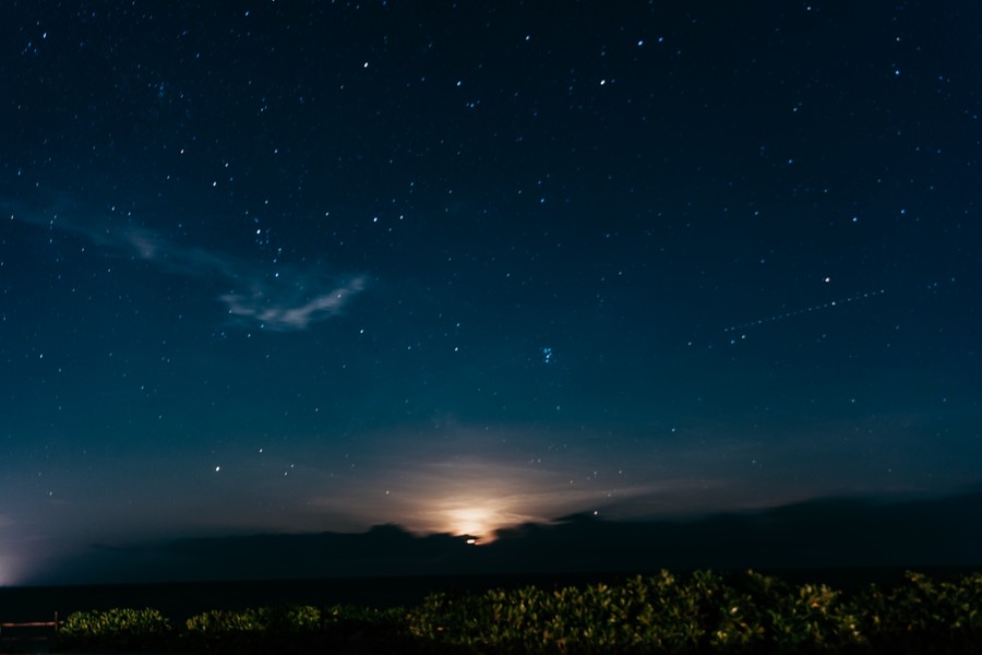 100+ 图片 星空 新的 73 友人帶你遊|台東市|躺草地、吹海風,仰望台東最美星空。 | 台東製造